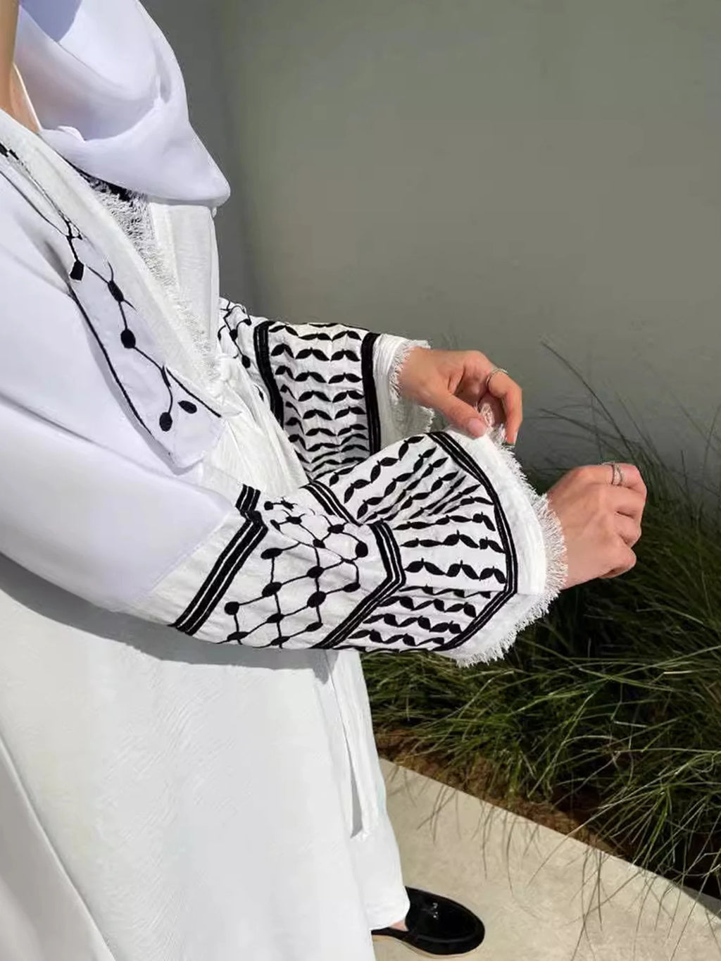 Muslim Clothing  Women's Abaya Embroidered Chador Robe Remove Edge Covering the Whole Body Tradition Islam Ramadan Prayer Dress
